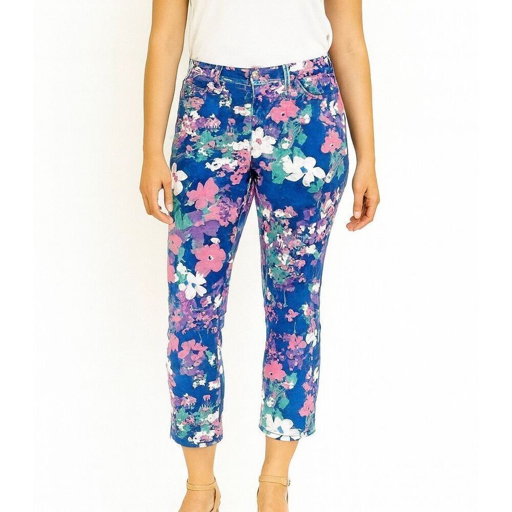 Vineyard Vines floral cropped pants size 4